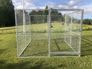 Metallist koeraaedik/koerapuur